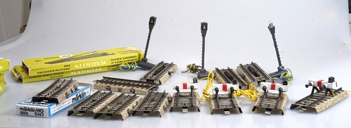 Märklin gleis - (0677), m-gleis